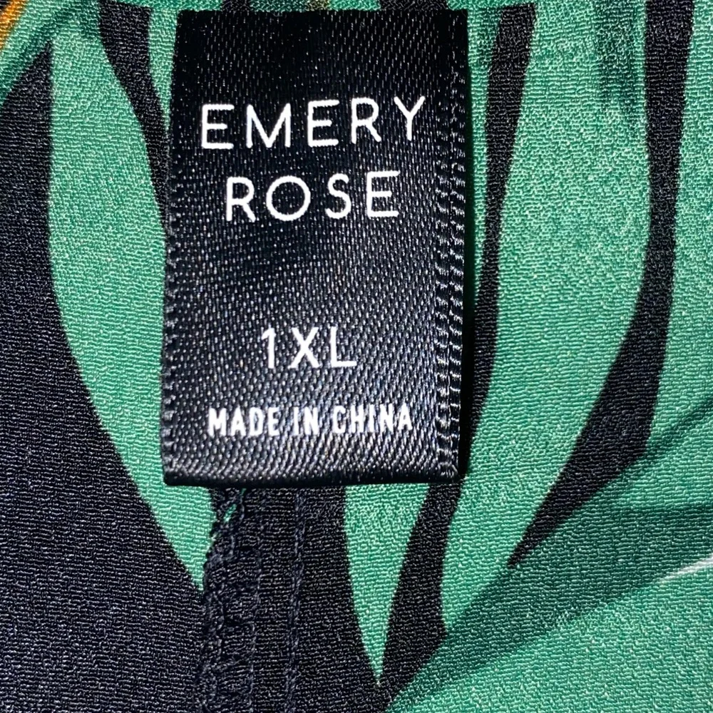 Emory Rose tropical Dress. Size 1XL - Picture 3 of 4